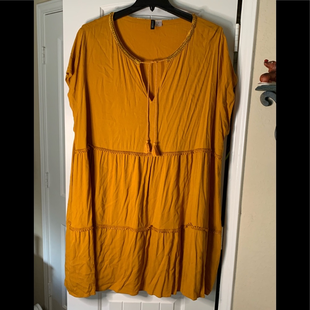 H&M mustard color dress, 4x